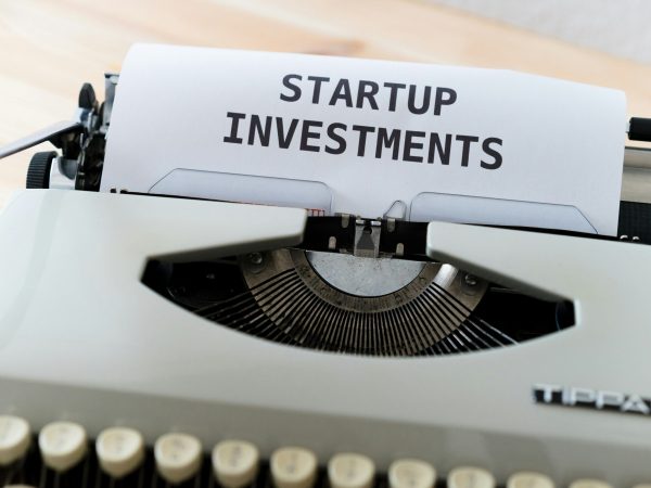 photo-1591522810896-cb5f45acb9a1